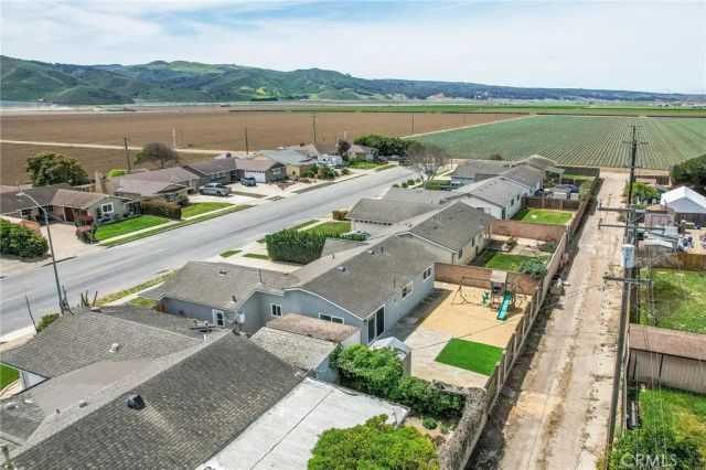 1621 W Pine, Lompoc, CA 93436