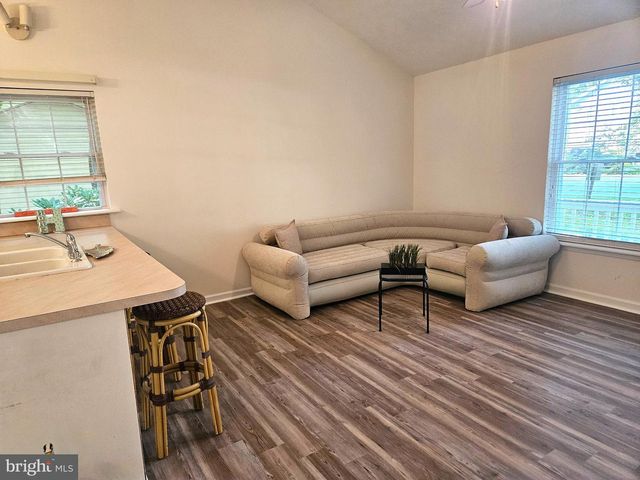 304 OCEAN PARKWAY, Ocean Pines, MD 21811