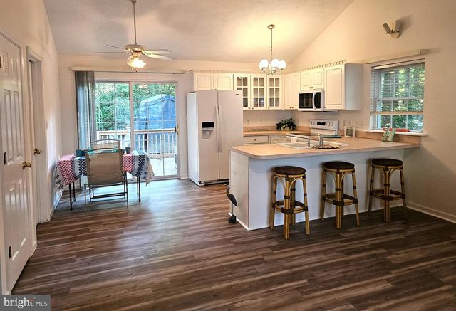 304 OCEAN PARKWAY, Ocean Pines, MD 21811