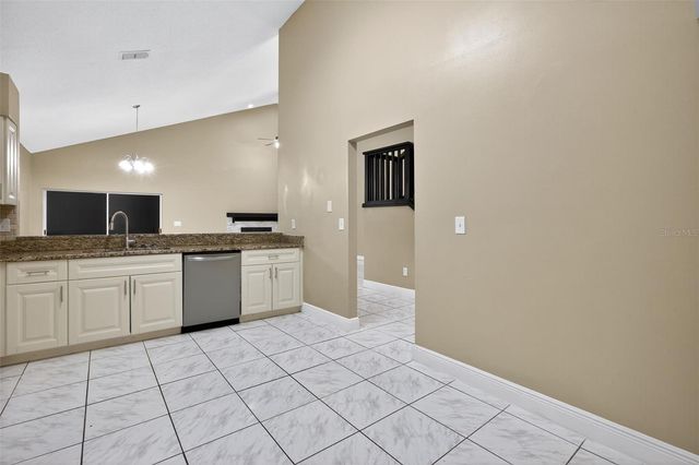 12004 W POND WAY, Tampa, FL 33635