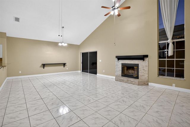 12004 W POND WAY, Tampa, FL 33635