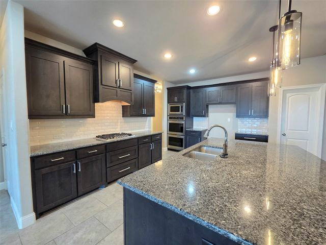 6916 Talon Drive, Fort Worth, TX 76179