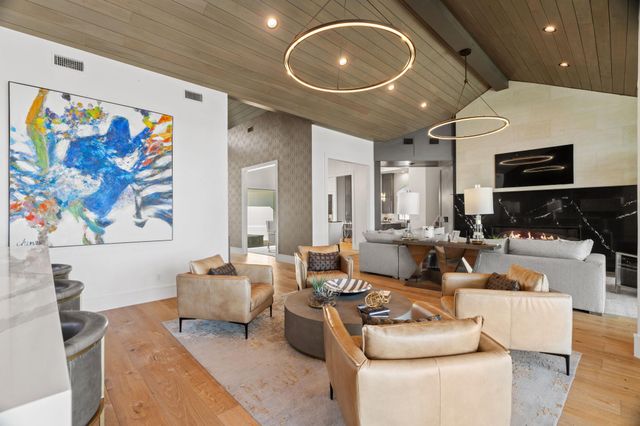 1310 Broken Arrow, Horseshoe Bay, TX 78657