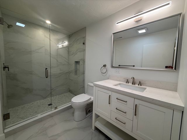 105 Beaconsfield 1, Brookline, MA 02445