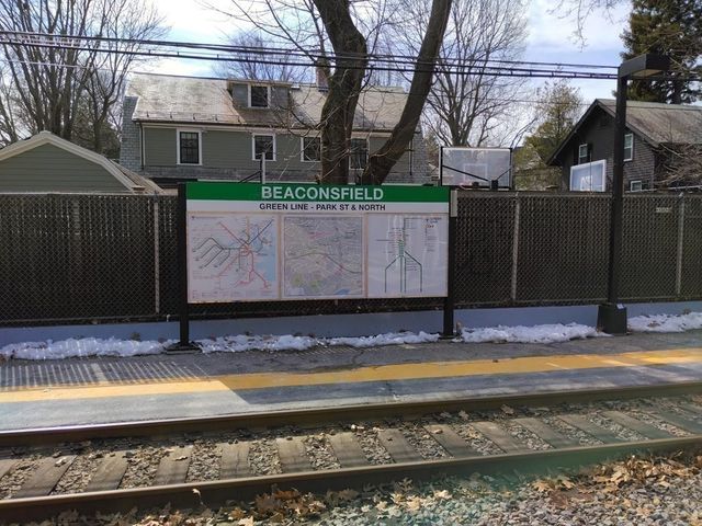 105 Beaconsfield 1, Brookline, MA 02445