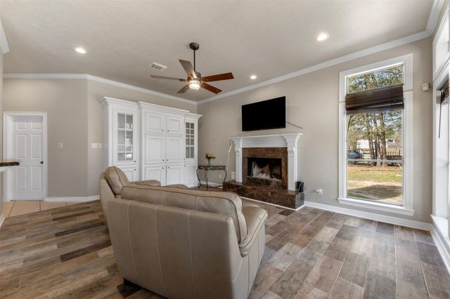 30322 Highland Boulevard, Magnolia, TX 77354