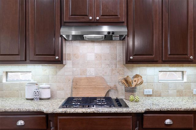 293 Elderberry RD 126, Austin, TX 78737
