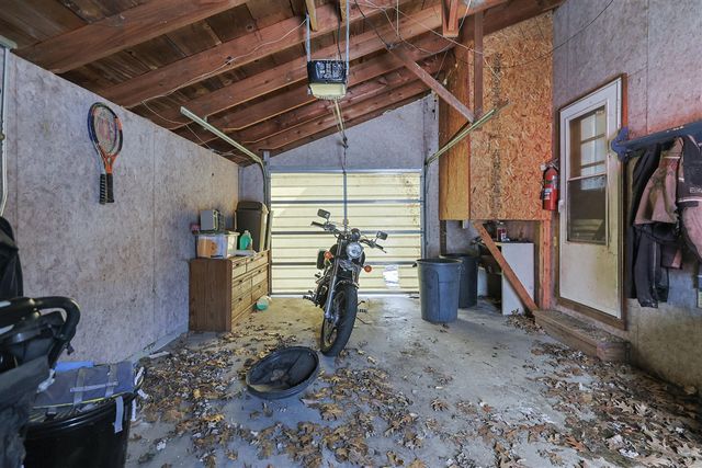 29460 M 62, Dowagiac, MI 49047