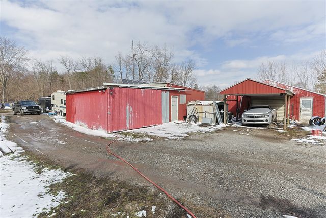 29460 M 62, Dowagiac, MI 49047