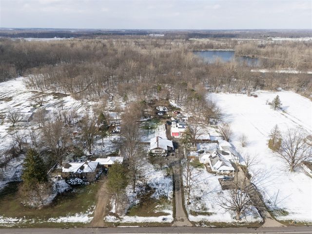 29460 M 62, Dowagiac, MI 49047