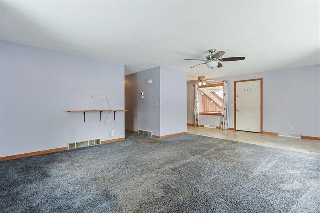 29460 M 62, Dowagiac, MI 49047