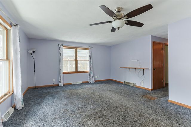 29460 M 62, Dowagiac, MI 49047