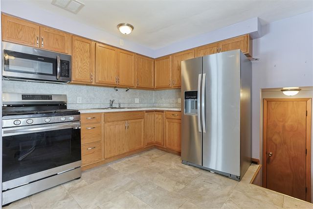 29460 M 62, Dowagiac, MI 49047