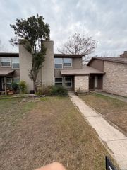 13616 Dutch Myrtle # 13616, San Antonio, TX 78232