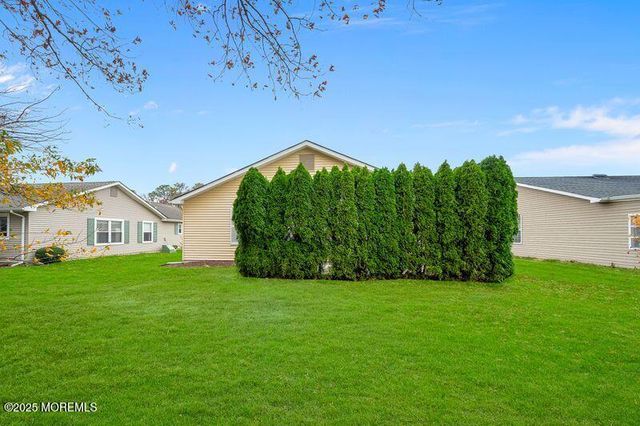 22 Rushmore Drive, Brick, NJ 08724