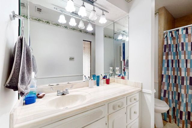 3213 Spring Valley Drive, Bedford, TX 76021