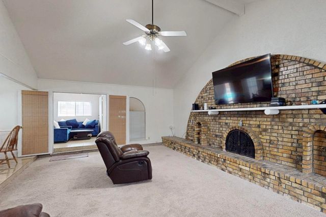 3213 Spring Valley Drive, Bedford, TX 76021
