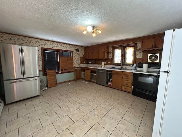 25 Hobart Road, Bristol, NH 03222