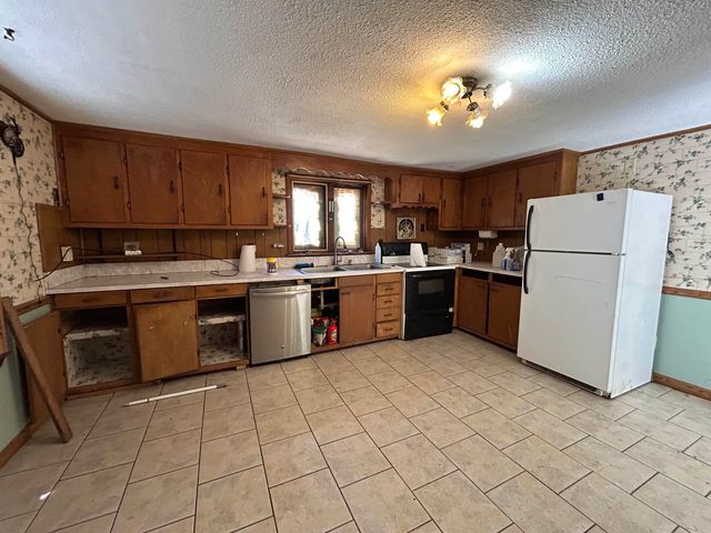 25 Hobart Road, Bristol, NH 03222