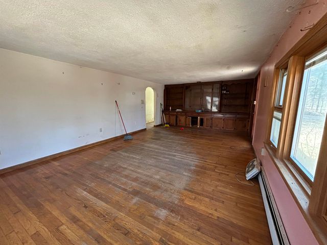 25 Hobart Road, Bristol, NH 03222