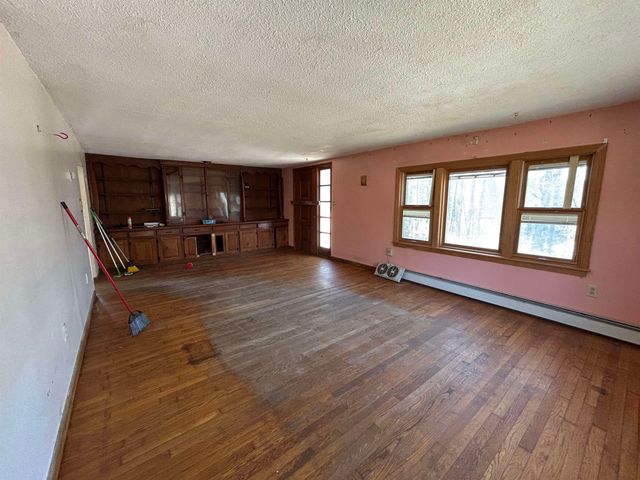 25 Hobart Road, Bristol, NH 03222