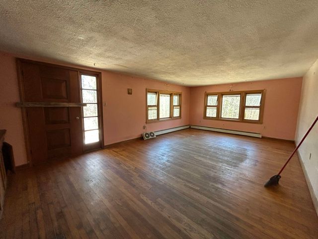 25 Hobart Road, Bristol, NH 03222