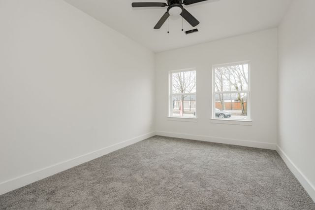 204 Crenshaw Street, Terrell, TX 75160