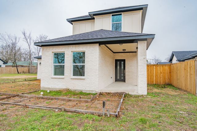 204 Crenshaw Street, Terrell, TX 75160