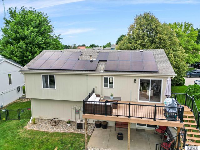 15309 Wirt Street, Omaha, NE 68116