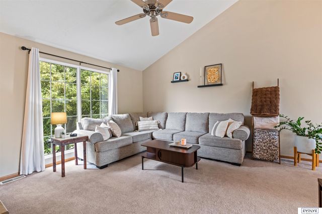 15309 Wirt Street, Omaha, NE 68116