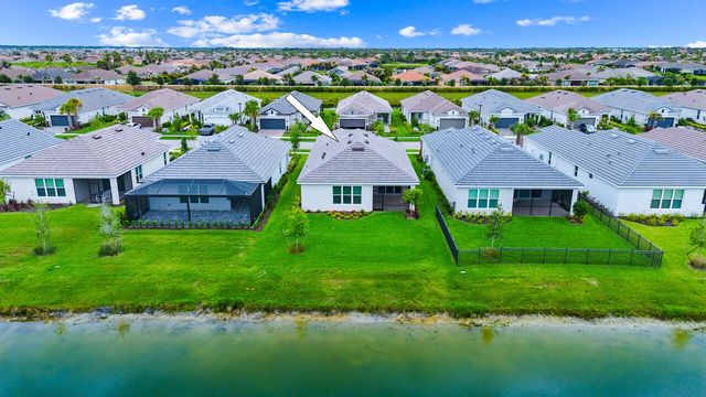 9956 SW Santini Road, Port St. Lucie, FL 34987