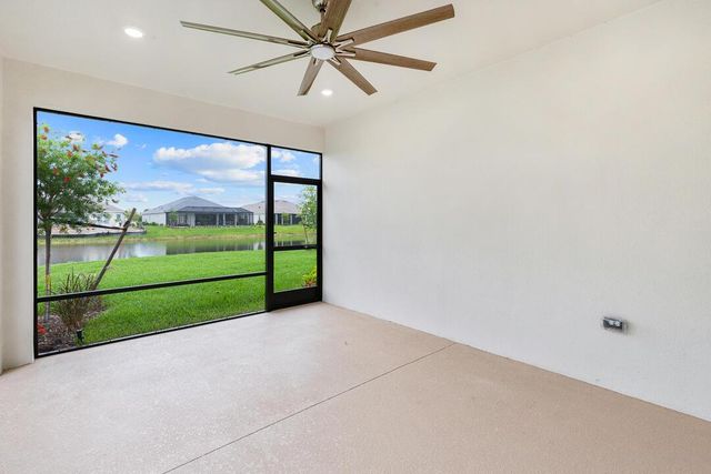 9956 SW Santini Road, Port St. Lucie, FL 34987