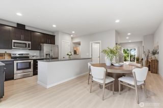 16201 Meadow Road #H4, Lynnwood, WA 98087