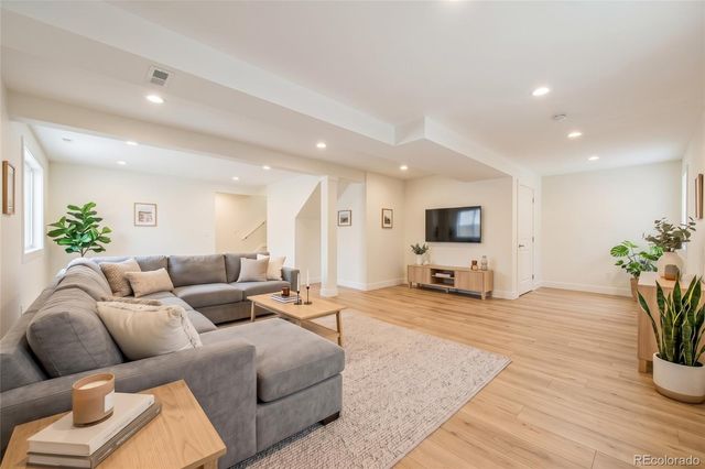 15815 E 97th Avenue, Commerce City, CO 80022