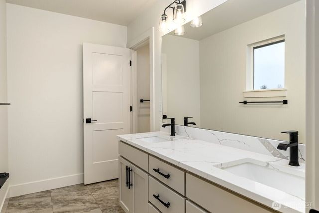 1717 280th Street NE, Arlington, WA 98223