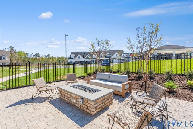 16516 Creekstone Point Ave, Chesterfield, VA 23120