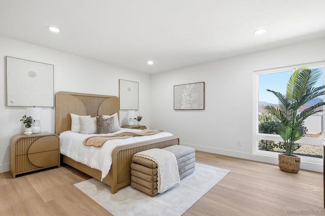 16625 SAN TOMAS DR, San Diego, CA 92128