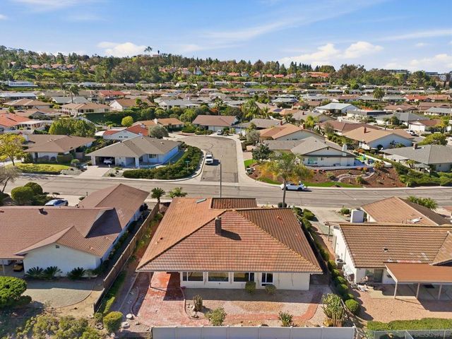 16625 SAN TOMAS DR, San Diego, CA 92128