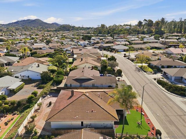 16625 SAN TOMAS DR, San Diego, CA 92128