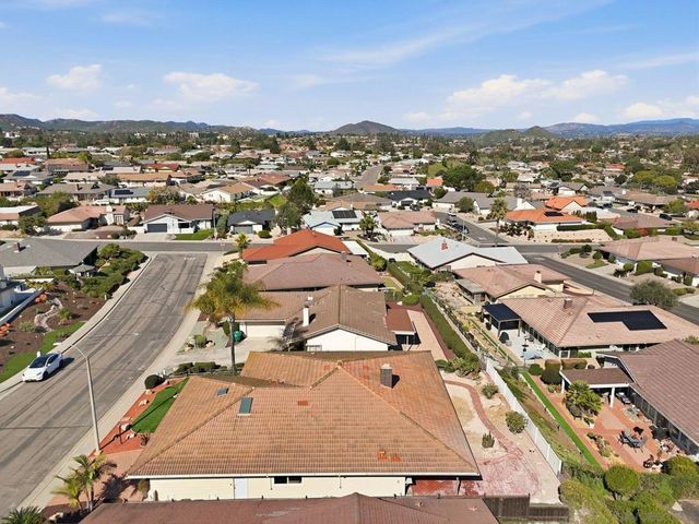 16625 SAN TOMAS DR, San Diego, CA 92128