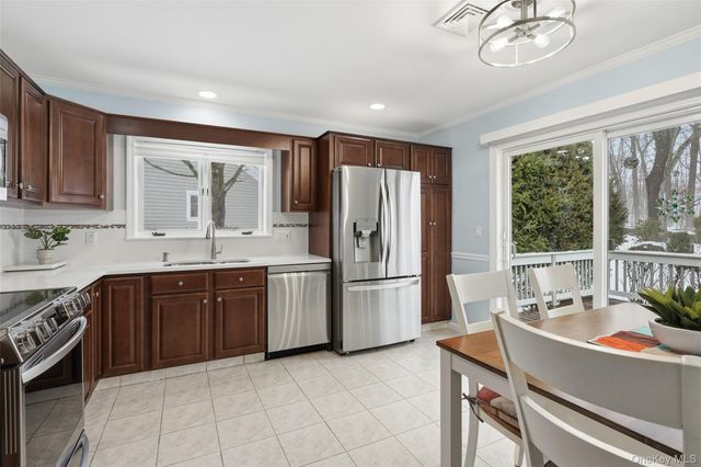 749 Heritage Hills Drive A, Somers, NY 10589