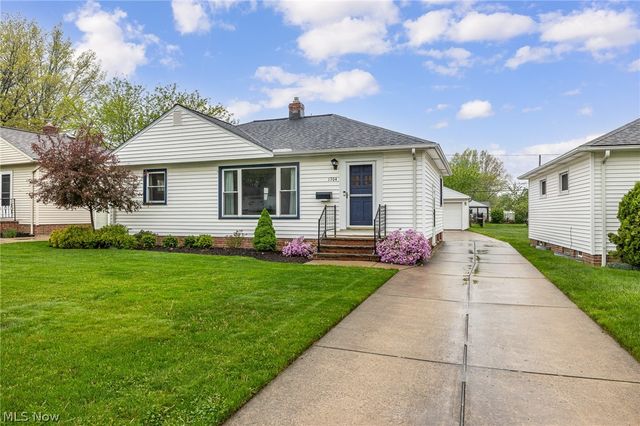 1704 Drenik Drive, Wickliffe, OH 44092