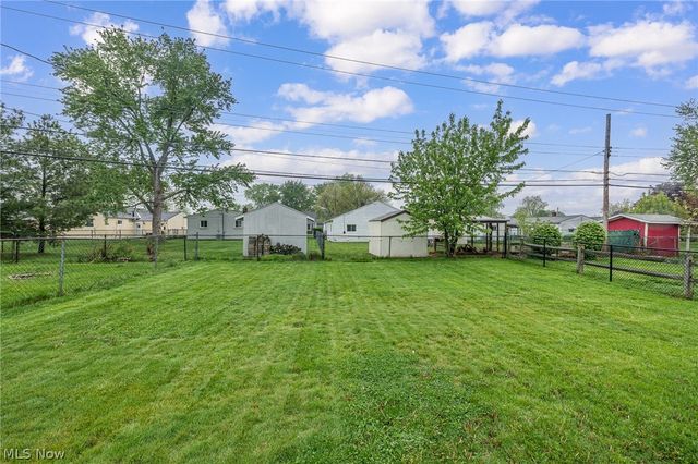 1704 Drenik Drive, Wickliffe, OH 44092
