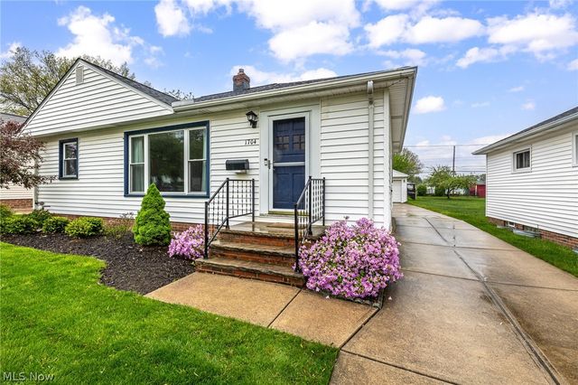 1704 Drenik Drive, Wickliffe, OH 44092