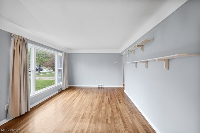 1704 Drenik Drive, Wickliffe, OH 44092