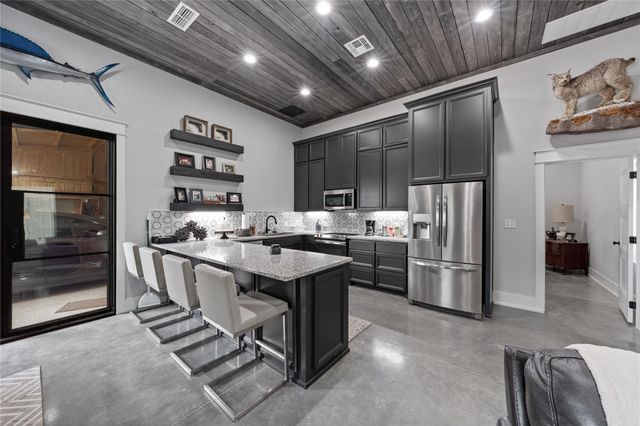 19102 Post Oak RD, Bartlett, TX 76511