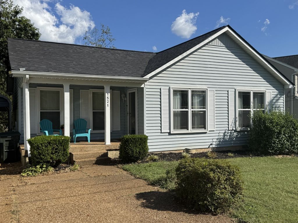 1521 Andchel Dr, Hermitage, TN 37076