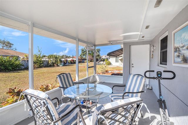 704 BRANNEN CIRCLE, Sun City Center, FL 33573