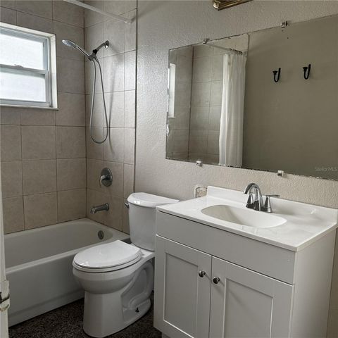 6872 80TH AVENUE N, Pinellas Park, FL 33781