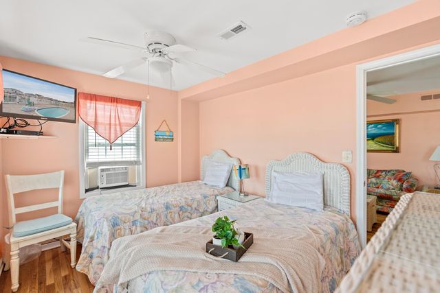 329 54th Ave. N, North Myrtle Beach, SC 29582